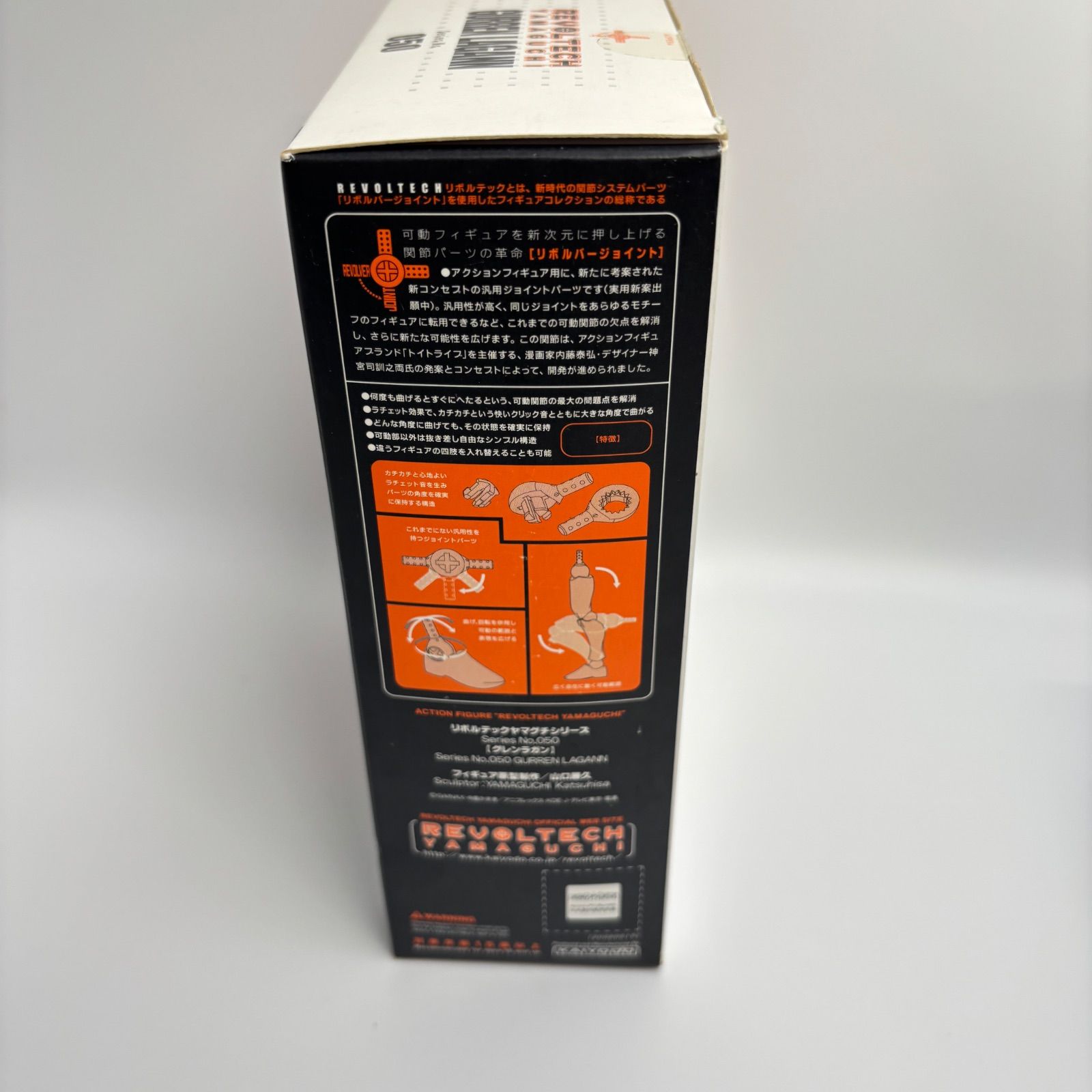 https://assets.mercari-shops-static.com/-/large/plain/2JWBKvDonYiUUsyWViNi69.jpg@jpg