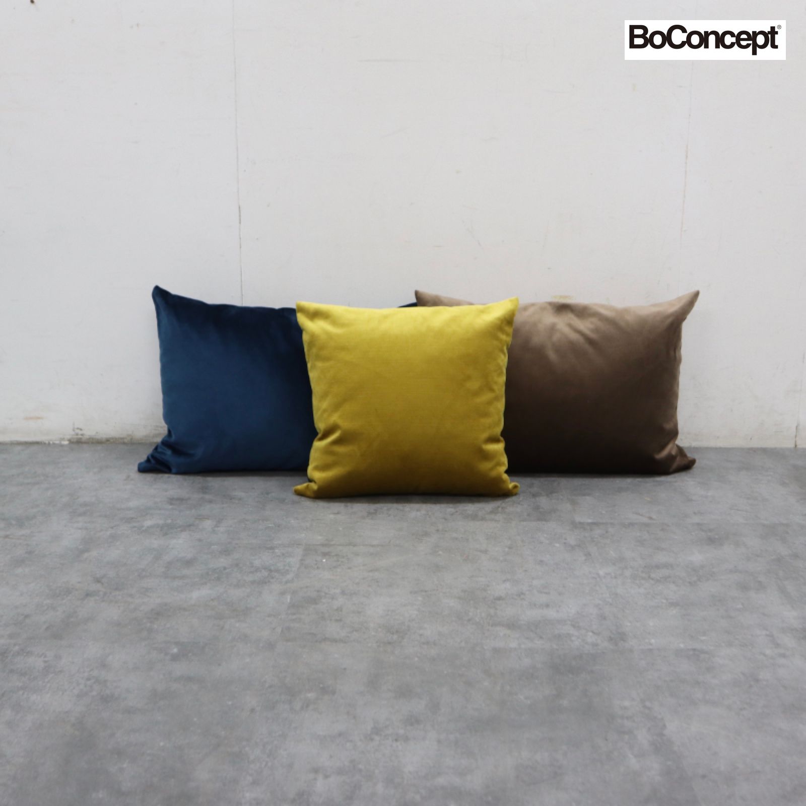 展示品 BoConcept ボーコンセプト クッション ファブリック 無地 イエロー×ブルー×ブラウン シンプル 北欧モダン 3点セット