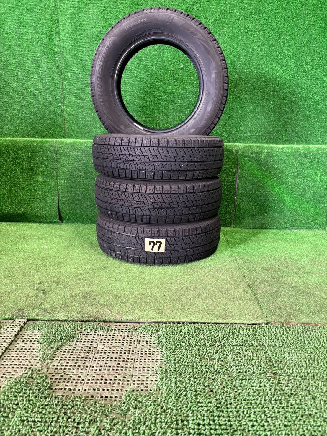 【2023年製・残溝7.1㎜】ブリヂストン BLIZZAK VRX2 165/65R13 2023年製 中古スタッドレスタイヤ 4本セット