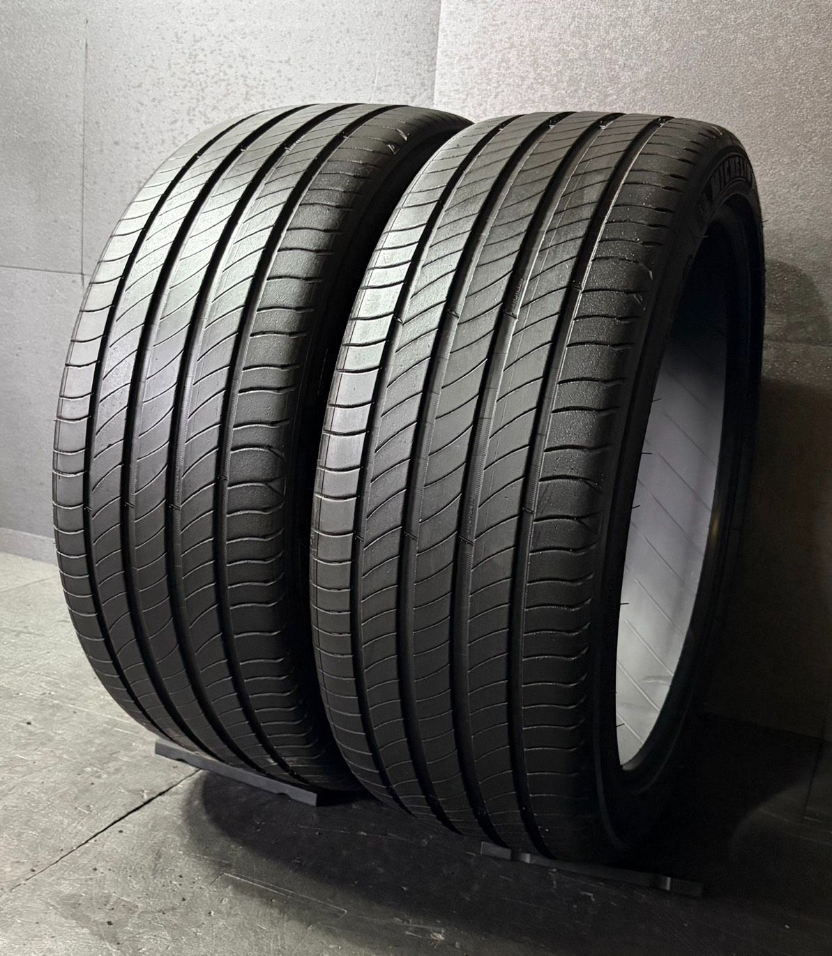 2025年製 約8.8分山 ミシュラン　MICHELIN プライマシー　e PRIMACY 225/45R21 2本 送料無料(一部除く) h_3183