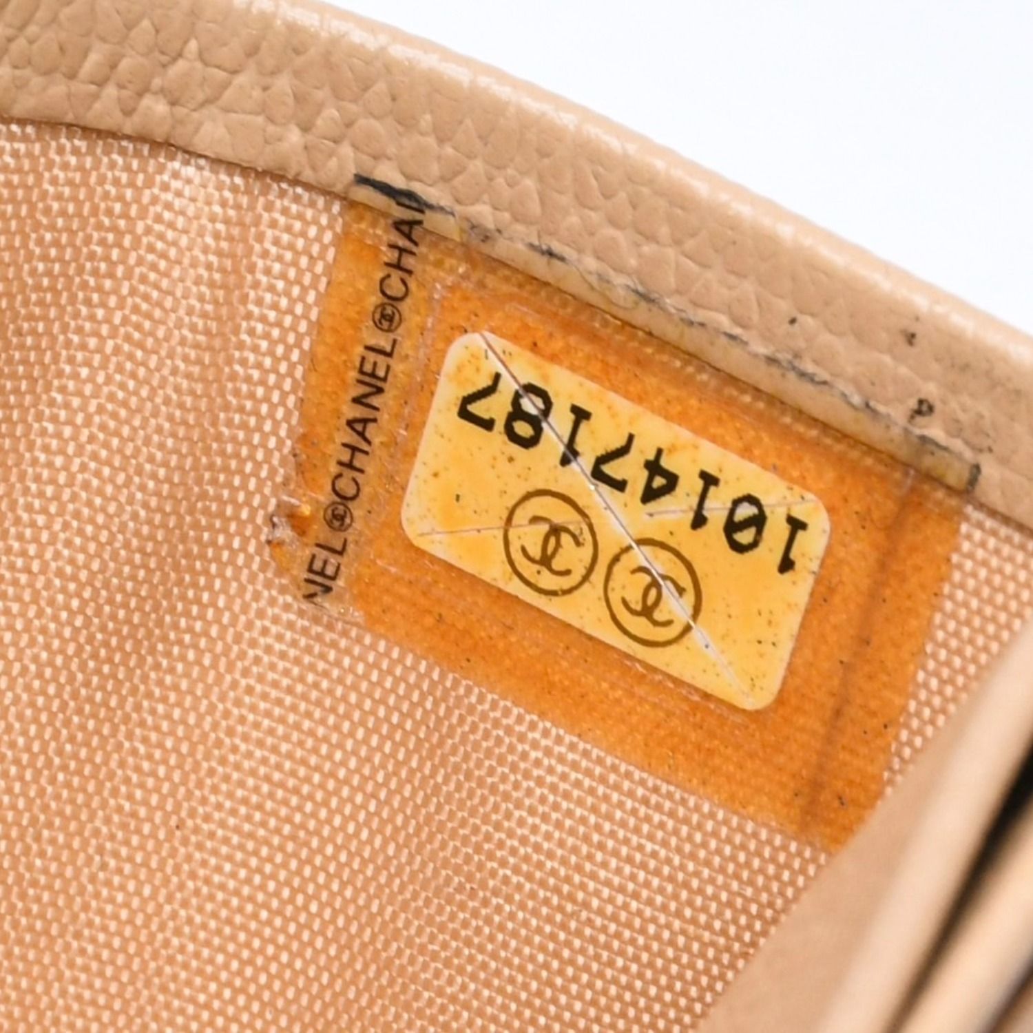 CHANEL シャネル カードケース 10番台 ココマーク ボタン キャビア