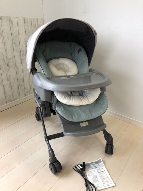 美品　クリーニング済み　説明書付　ホワイトレーベル ネムリラ AUTO SWING BEDi Long スリープシェル EG ミンティブルー コンビ(Combi) 電動　ハイローチェア・ベビーラック0901-14