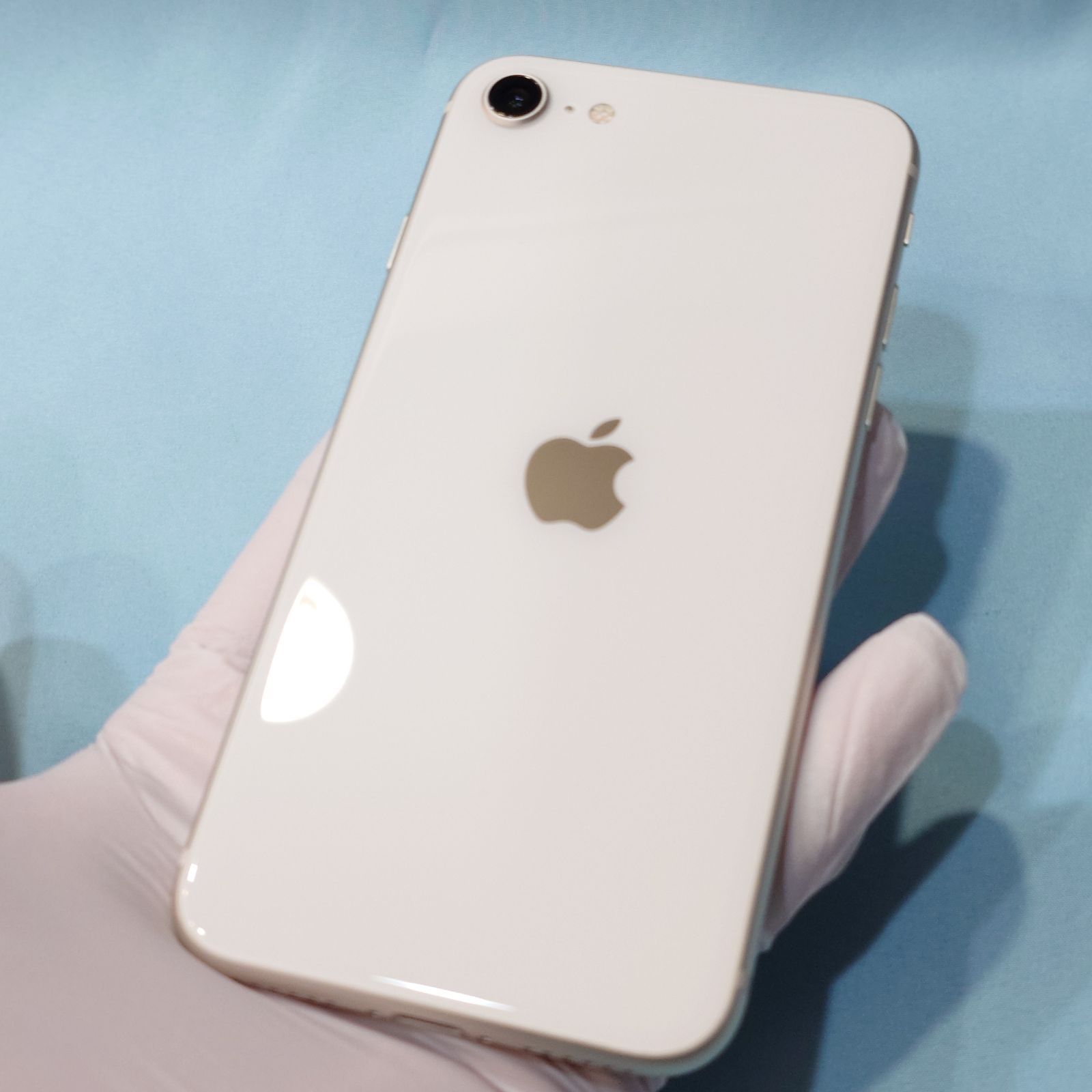 iPhoneSE3(第3世代) 64GB スターライト 元デモ機 SIMフリー- メルカリ