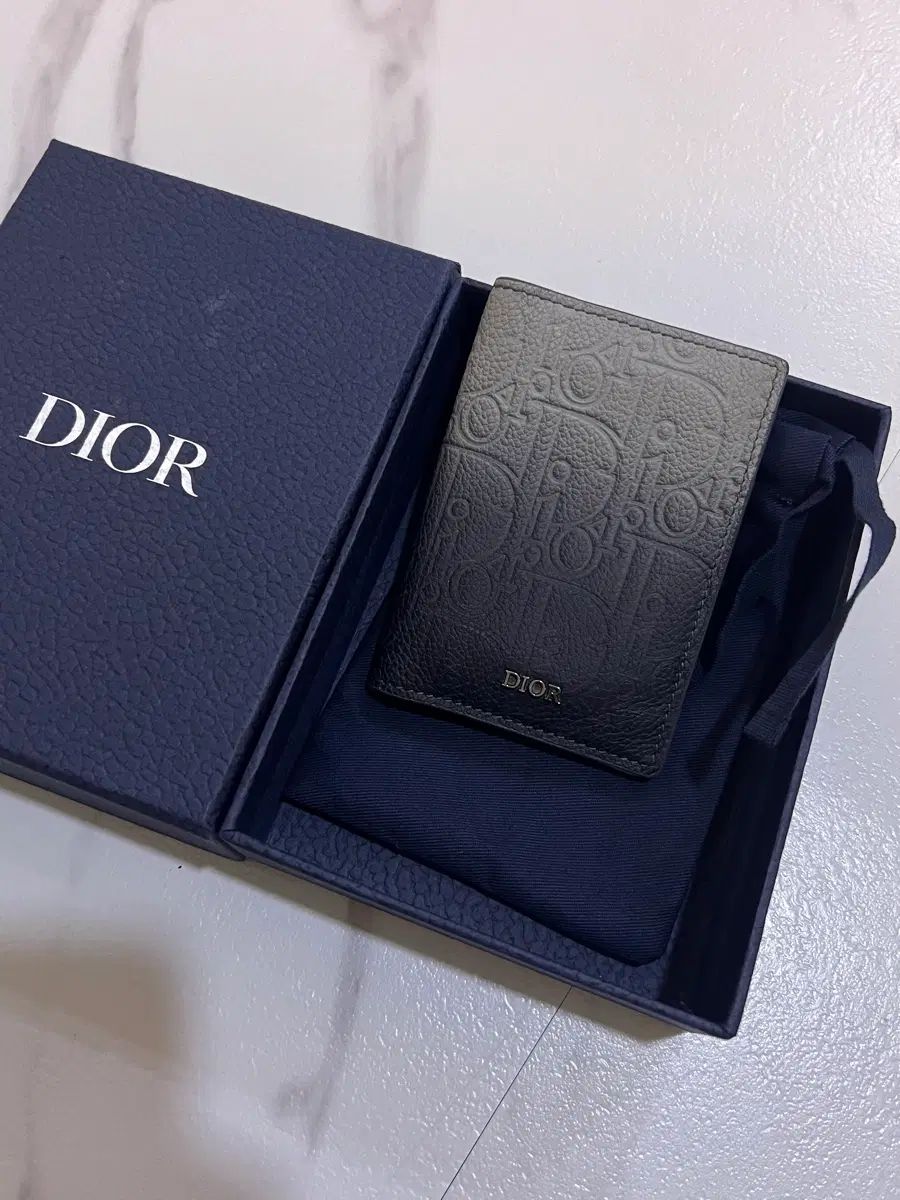 限定モデル/正規品/当日 Dior グラデーション オーガナイザー