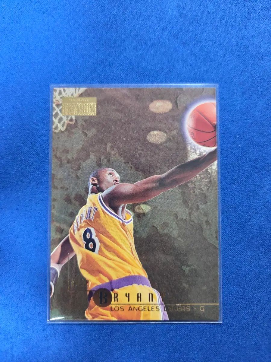 nba コービー ブライアント ルーキー カード