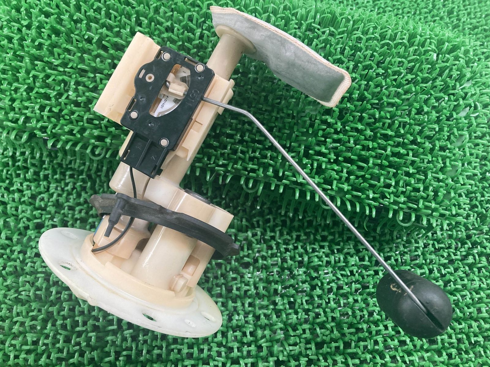 マグザム フューエルポンプ 1B7 ヤマハ 純正 中古 SG17J フューエルセンサー Xn 24,156円