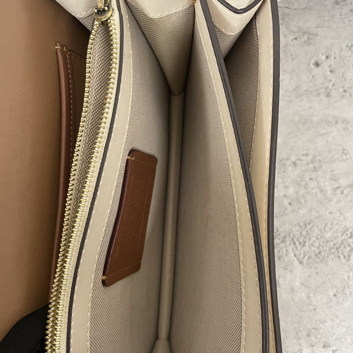 良品 COACH コーチ 2way ショルダーバッグ ヒーロー レザー 白 