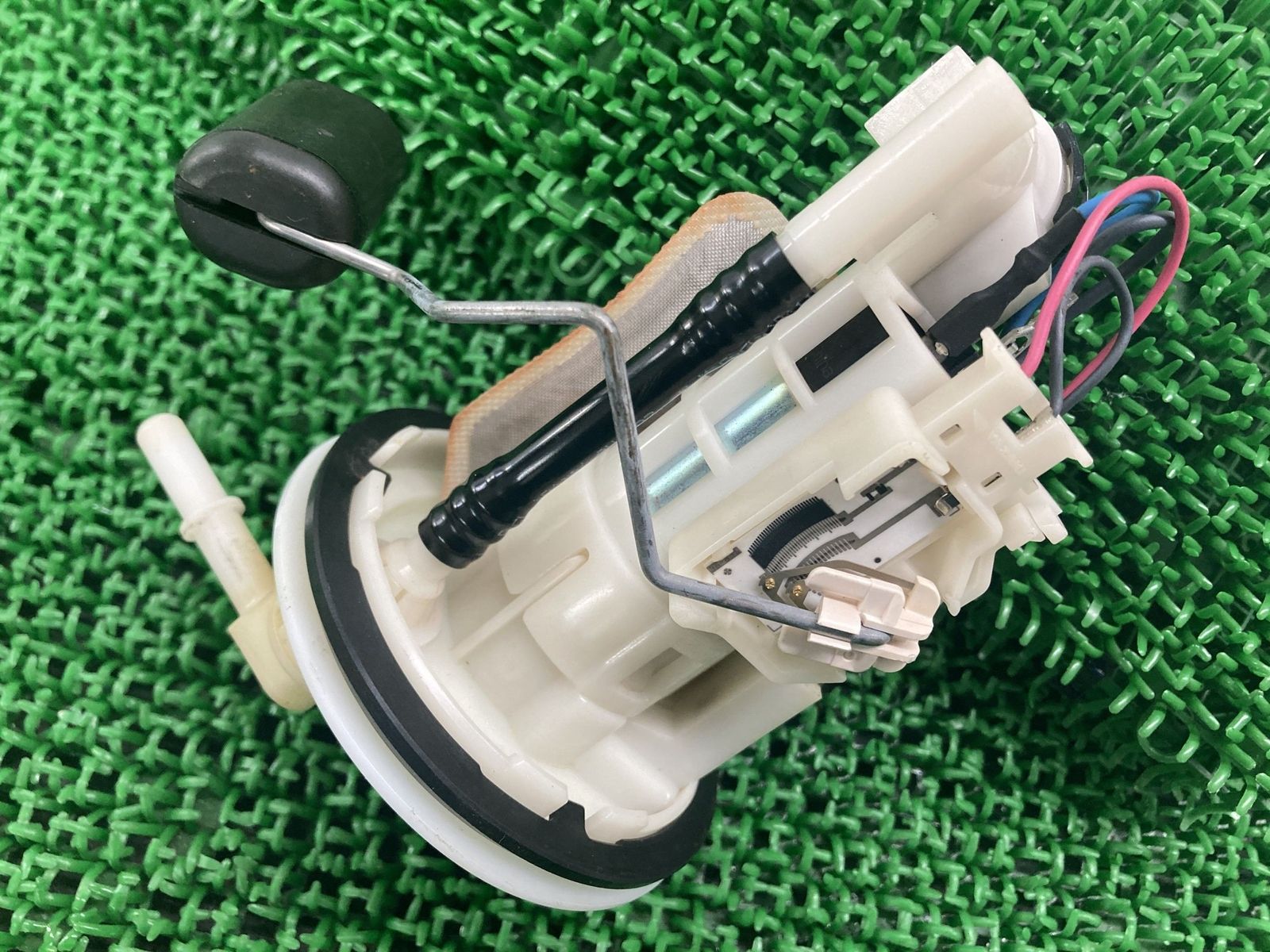 ジョグ フューエルポンプ 3P3 ヤマハ 純正 中古 SA39J JOG ビーノ 燃料ポンプ Ho