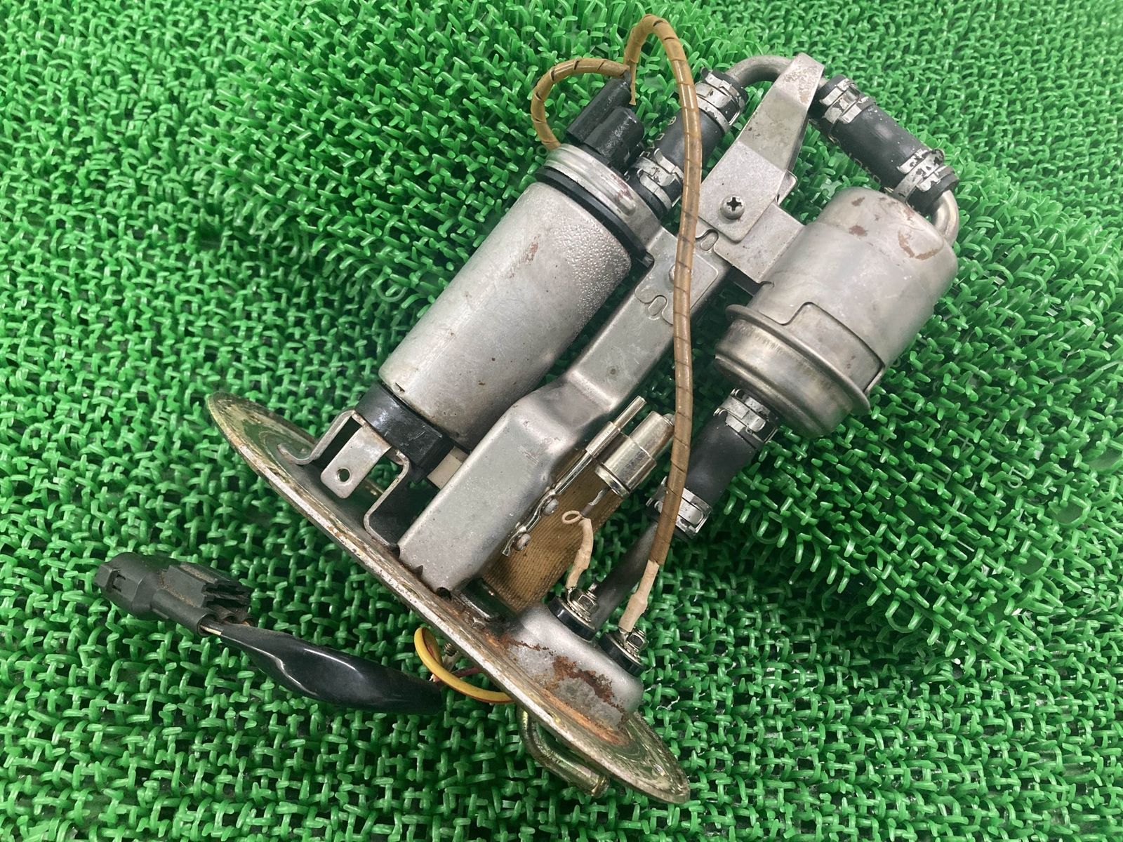 ZX-12R フューエルポンプ 49040-1067 カワサキ 純正 中古 ZXT20A ZX12R ニンジャ tT