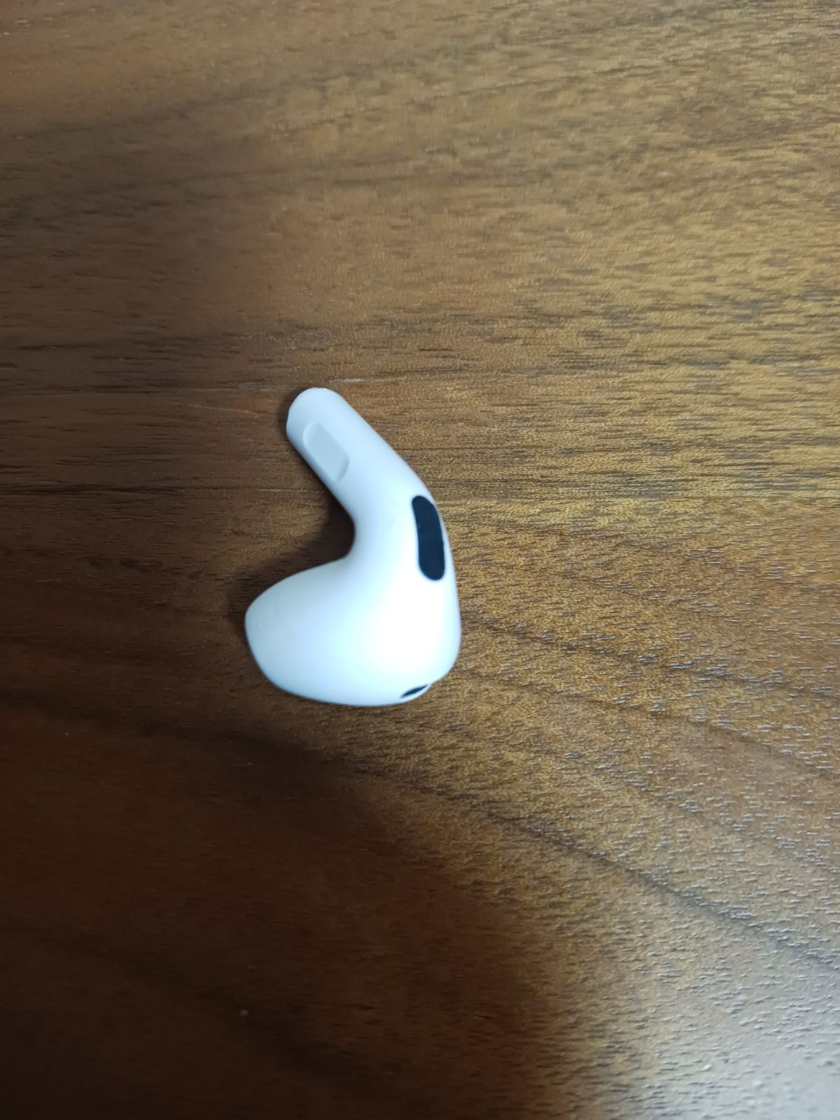 正規品）AirPods 第4世代 右耳のみ ノイズキャンセリング無しモデル 