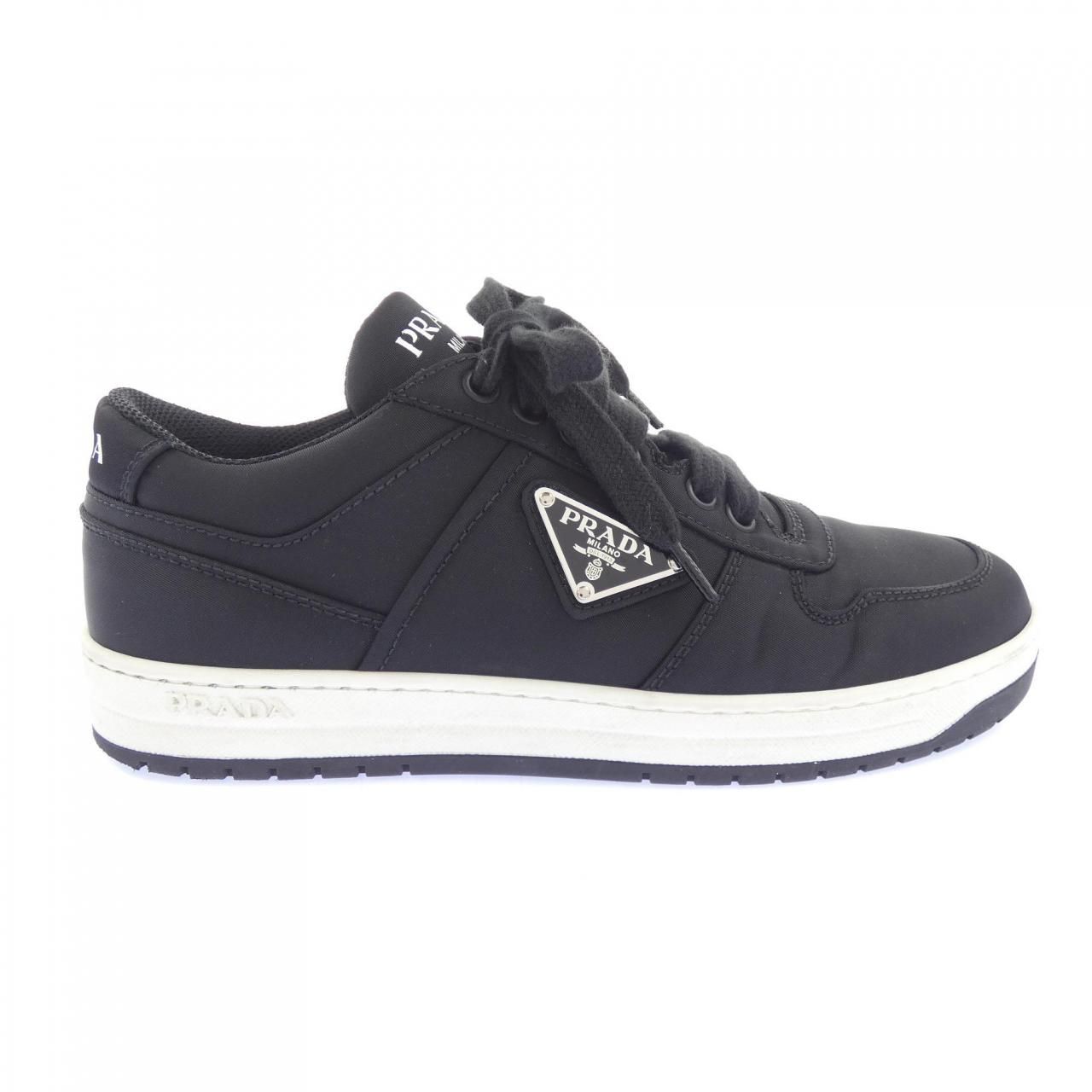 プラダ PRADA トライアングルロゴ 1E936M スニーカー 45,360円