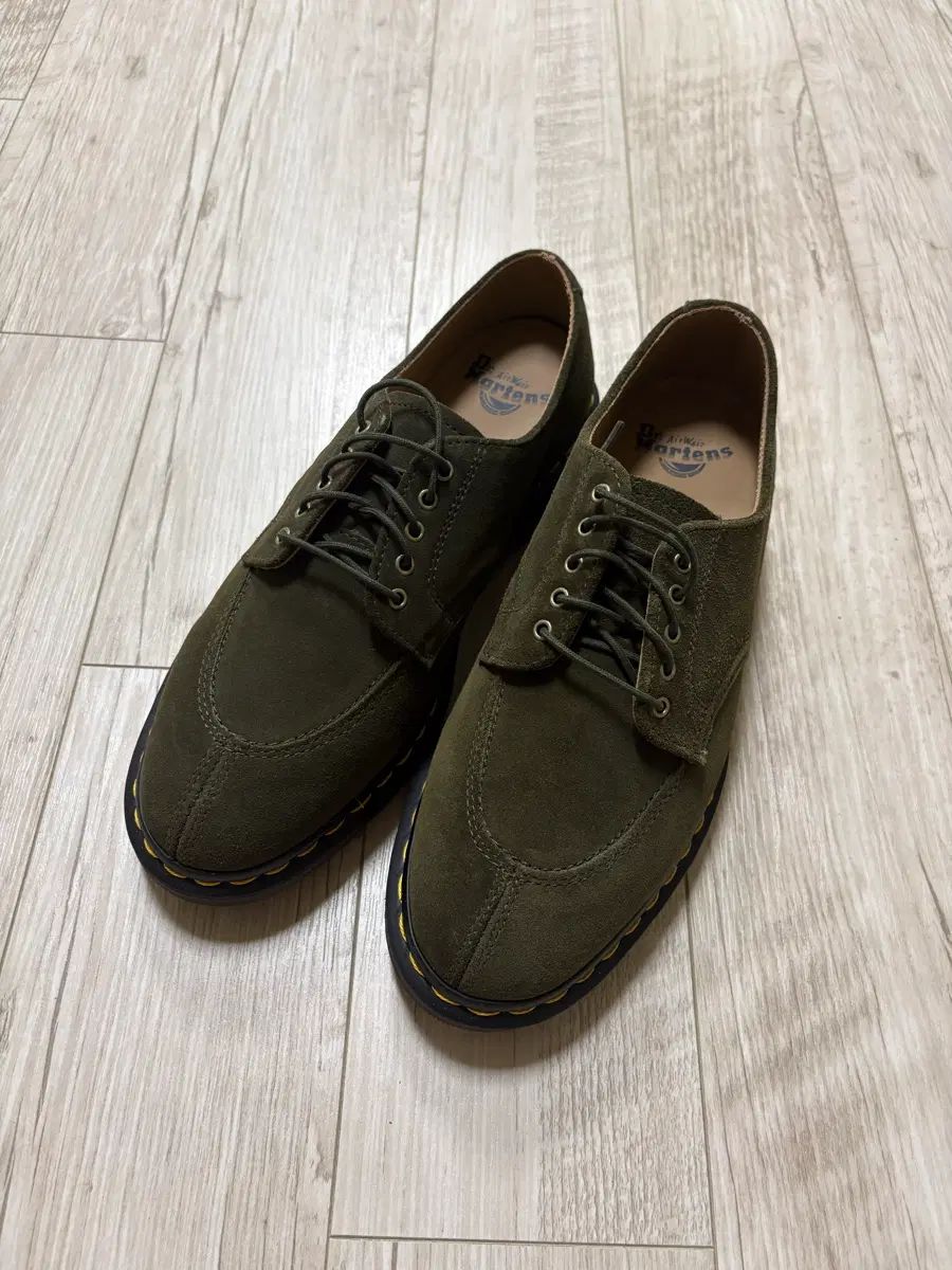 DR. MARTENS ドクターマーチン 2046 スウェード カーキ 270 19,582円