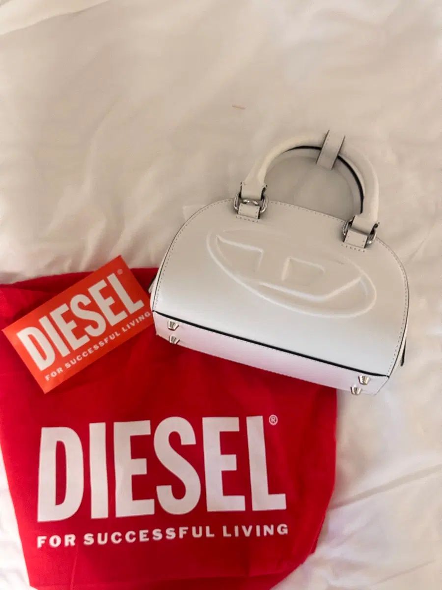 DIESEL 1DR ドーム ミニ ボーリングバッグ 白