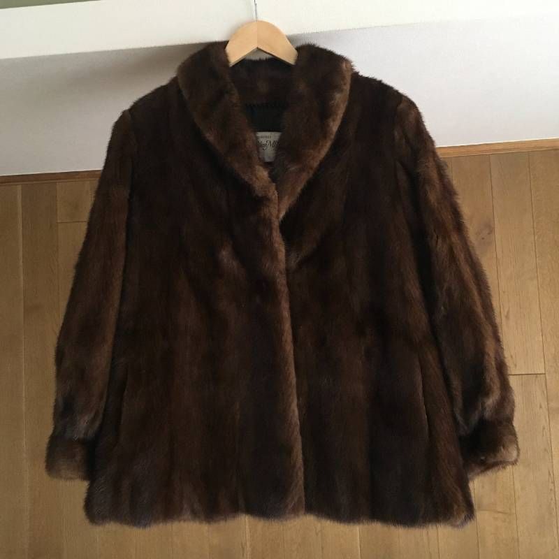 美品 TAILORED CANADIAN MINK カナディアン ミンク　裏地刺繍　コート 14,000円