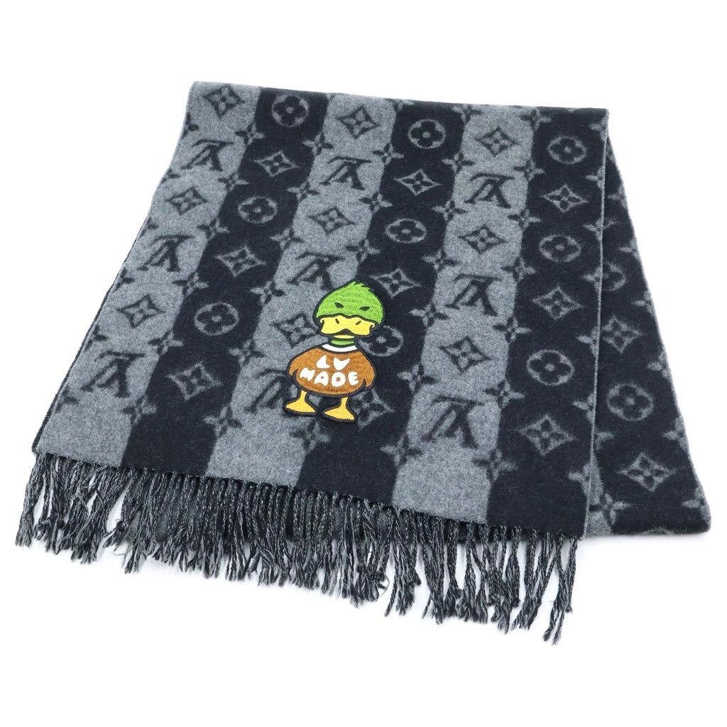 LOUIS VUITTON (ルイヴィトン) ×NIGO エシャルプ・LV MADE ストライプ モノグラム総柄 パッチデザイン 大判 ストール マフラー ブラック/グレー MP3256 39,969円
