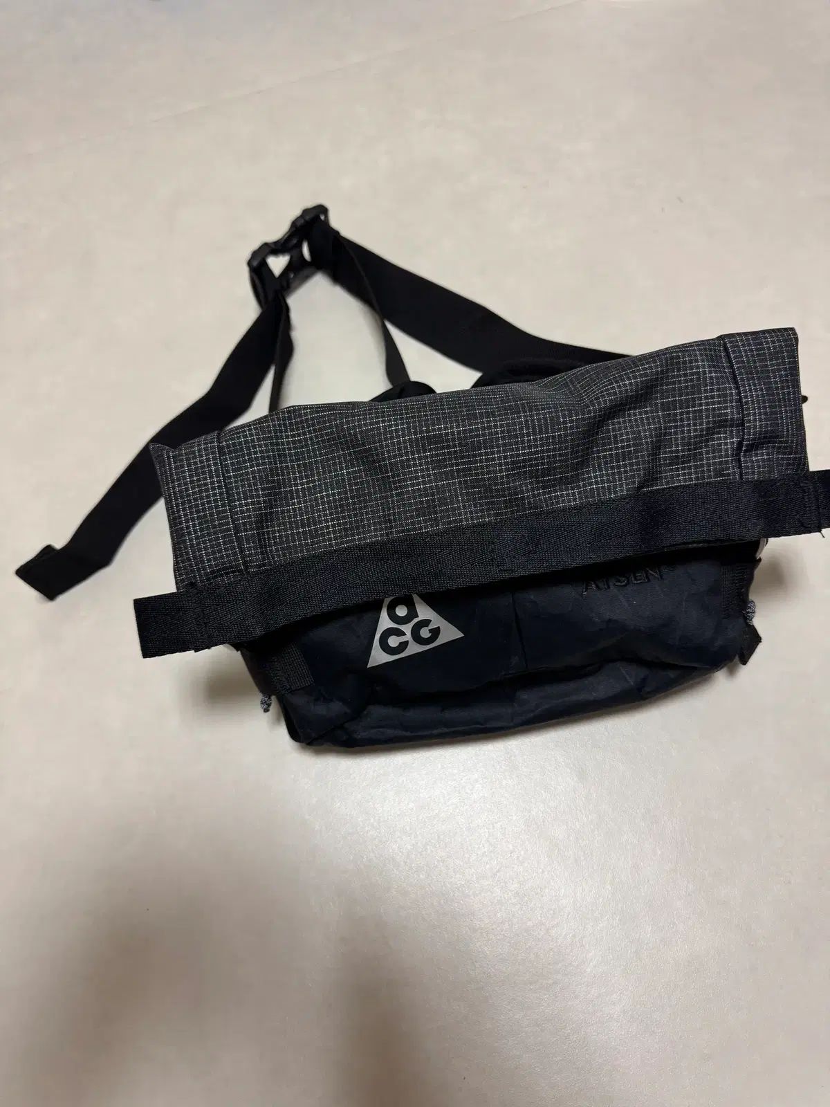 NIKE ACG アイセン ファニーパック ヒップバッグ ウエストバッグ