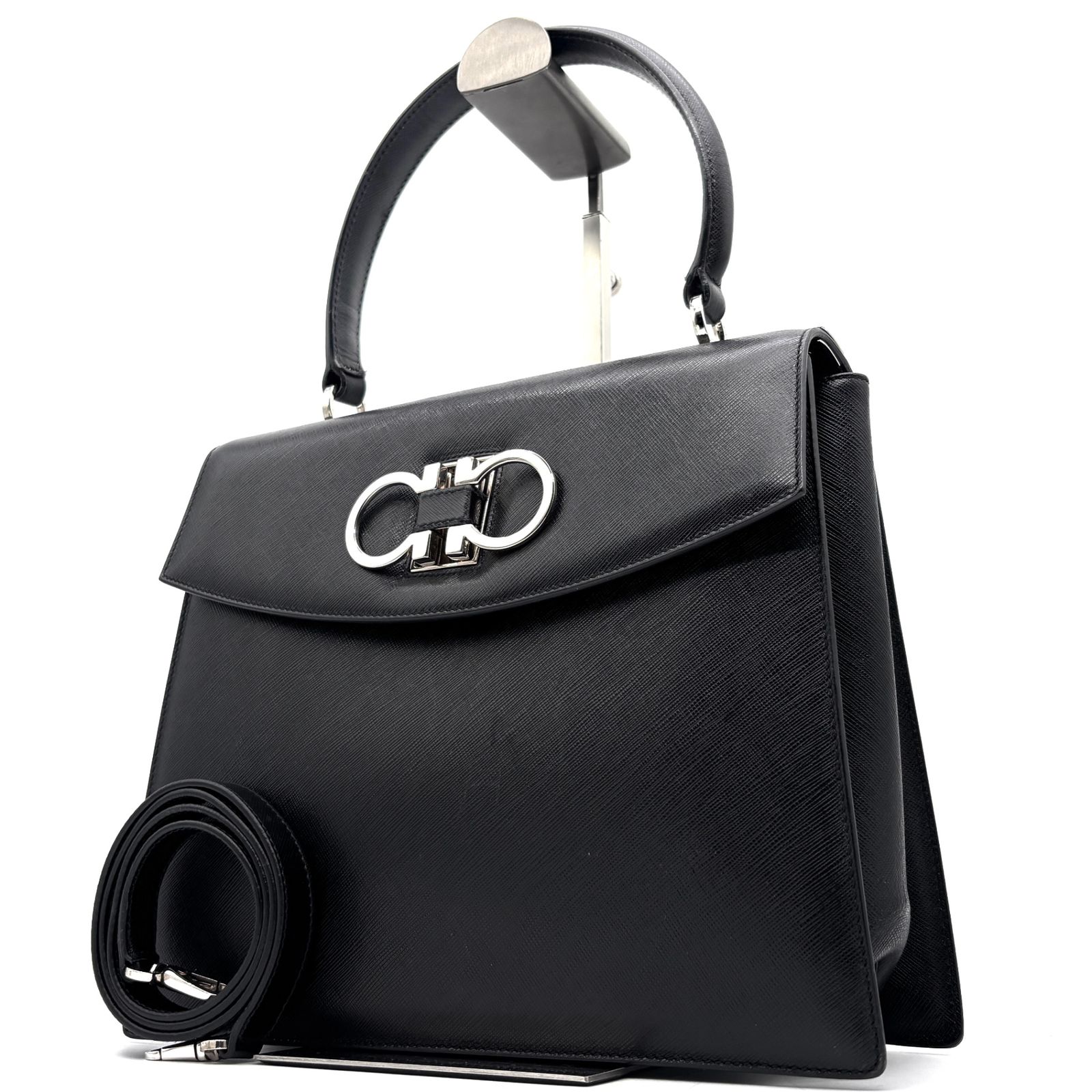 美品 フェラガモ Salvatore Ferragamo ガンチーニ 2way ハンドバッグ 