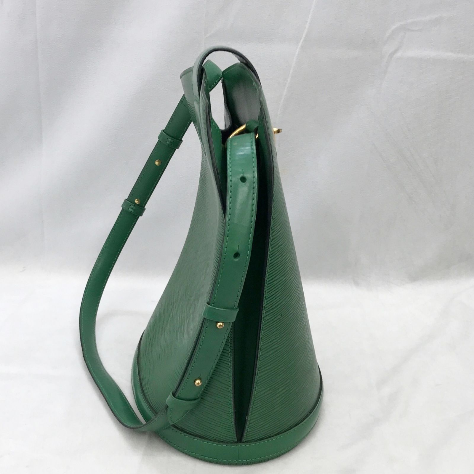 LOUIS VUITTON ルイヴィトン M52254 クリュニー エピ ショルダーバッグ グリーン 緑 レザー レディース 鞄_233 LOUIS VUITTON ルイヴィトン M52254 クリュニー エピ ショルダーバッグ グリーン 緑 レザー レディース 鞄_233