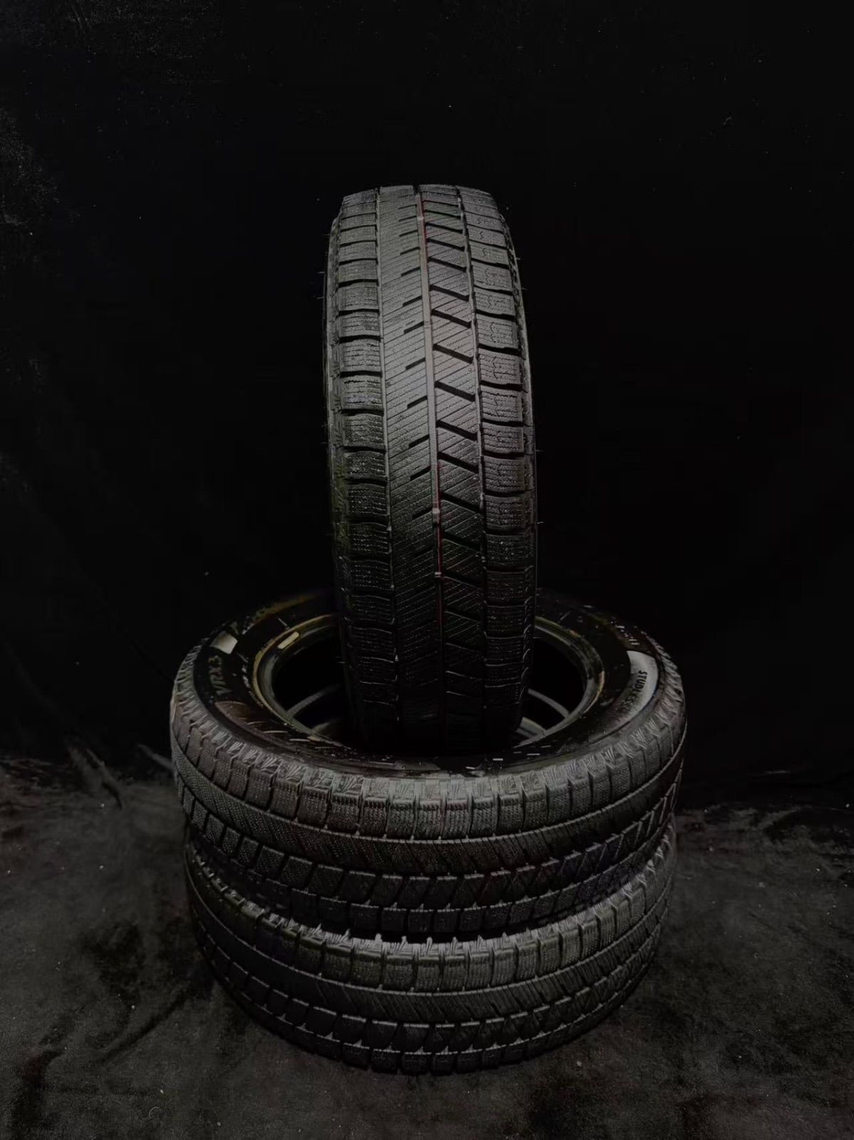 25年製　中古タイヤ3本セット　ブリヂストン　155/65R14 75Q 8分山　スタッドレスタイヤ　T-453