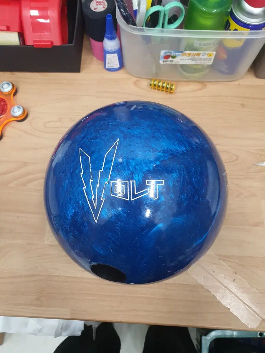 中古ボーリングボール 15p ボルト 6,801円