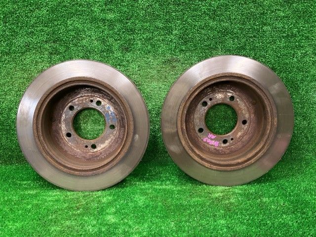 デリカD5 CV5W リアディスクローター・ブレーキローター G ナビパッケージ 4WD 8人 4615A035 W23 6,745円