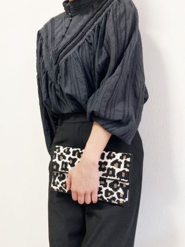 【Swaraj 】レオパード柄手刺繍ビーズクラッチ / LEOPARD(SWHB012130243)PZ