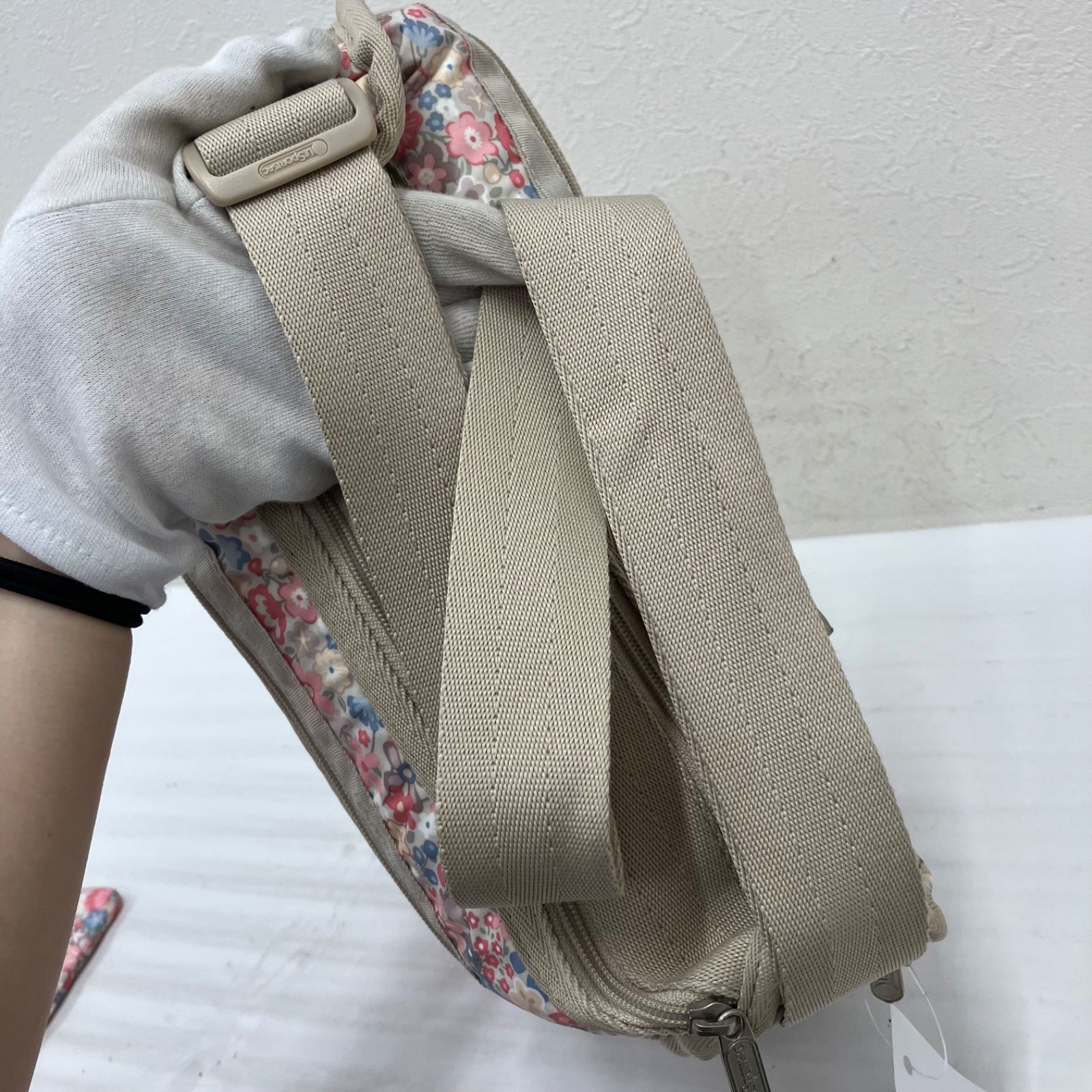 8154 LeSportsac レスポートサック デラックスエブリデイ ショルダー 