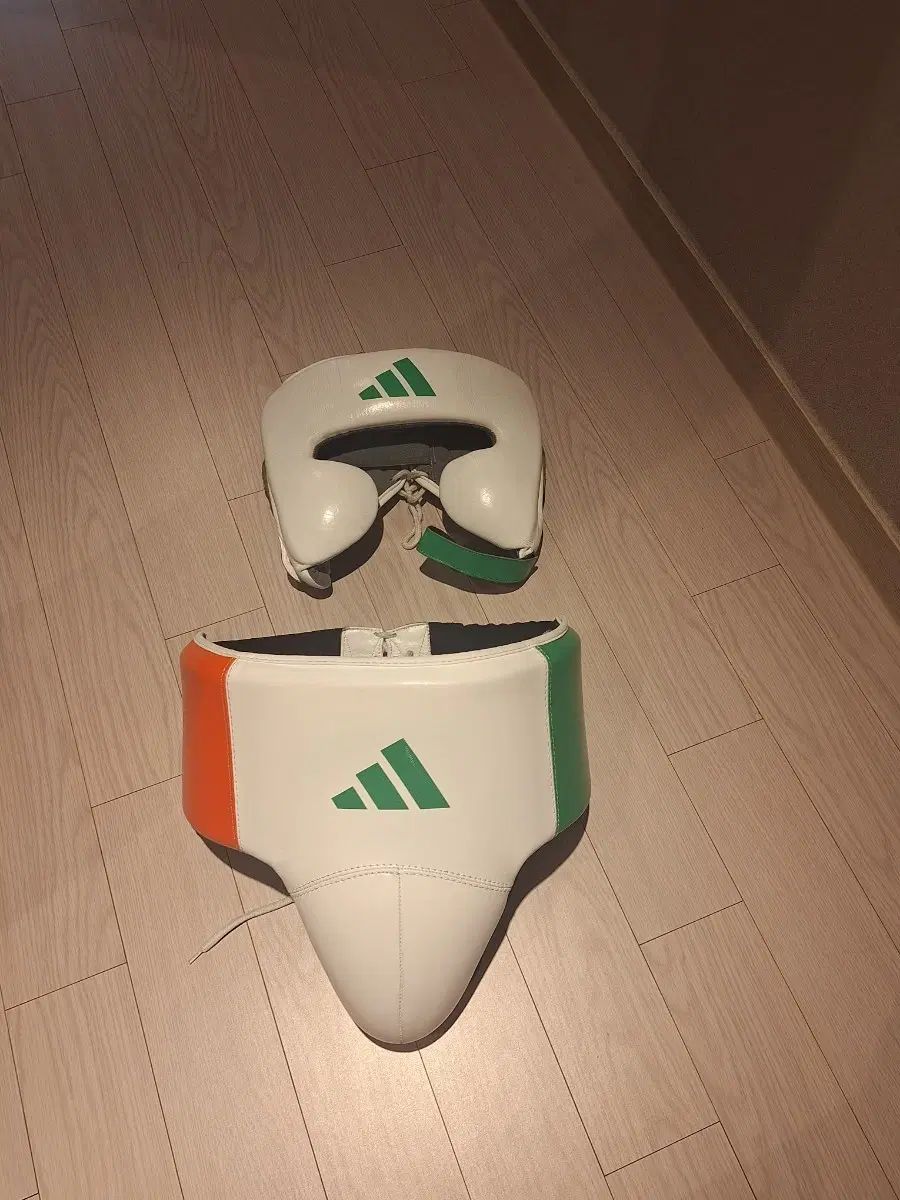 (個別購入機能) 日本産 限定モデル adidas コーナー McGregor ヘッドギア グロインガード L