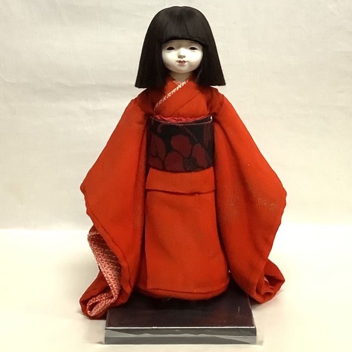 【アウトレット商品】市松人形 女の子 久楽朋 28cm 縮緬赤 霞砂子 S-240