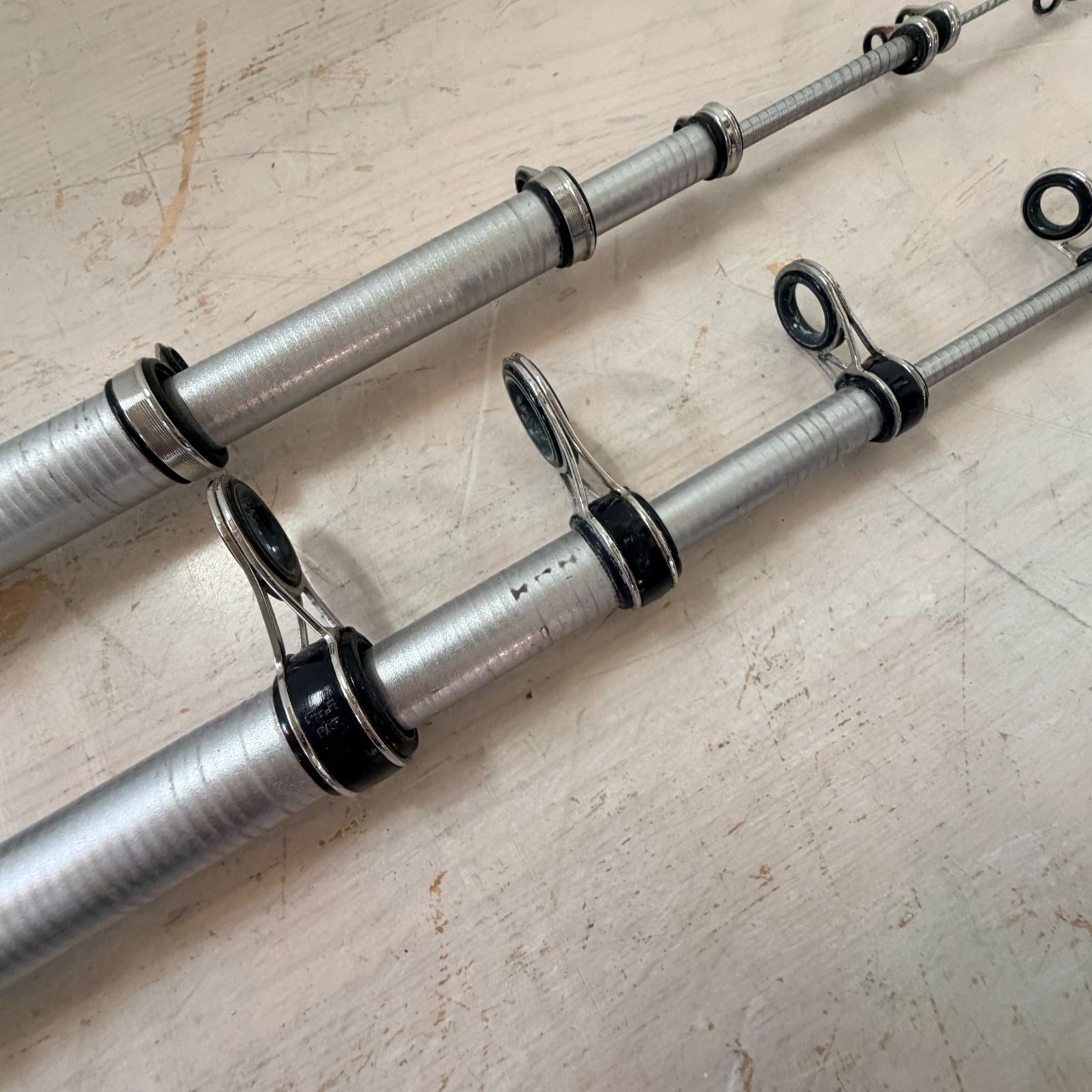 56 SHIMANO シマノ 磯竿 HOLIDAY ISO XT 3-530/HOLIDAY ISO XT 3
