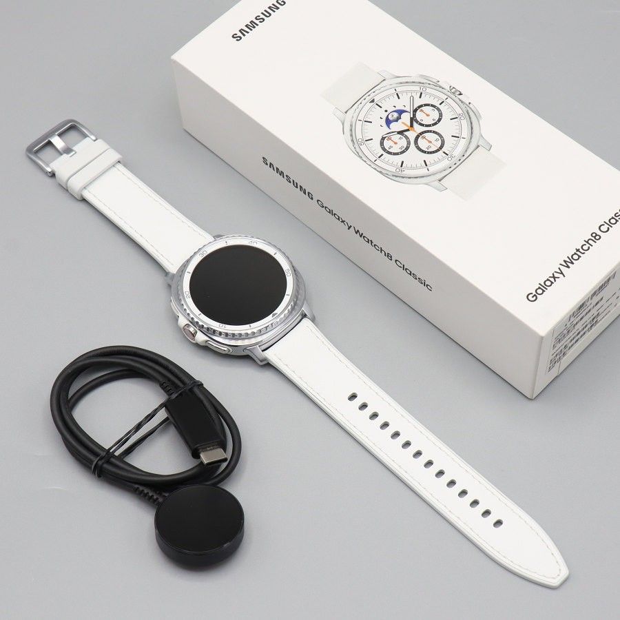 【美品】SAMSUNG Galaxy Watch8 Classic SM-L500NZWJXJP ホワイト スマートウォッチ ギャラクシーウォッチ 本体