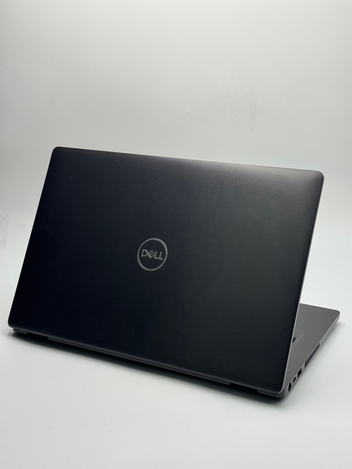 【中古美品】ノートパソコン DELL Latitude 5400第8世代Corei5-8365U★SSD256GB＆メモリ8GB Windows11 Office付