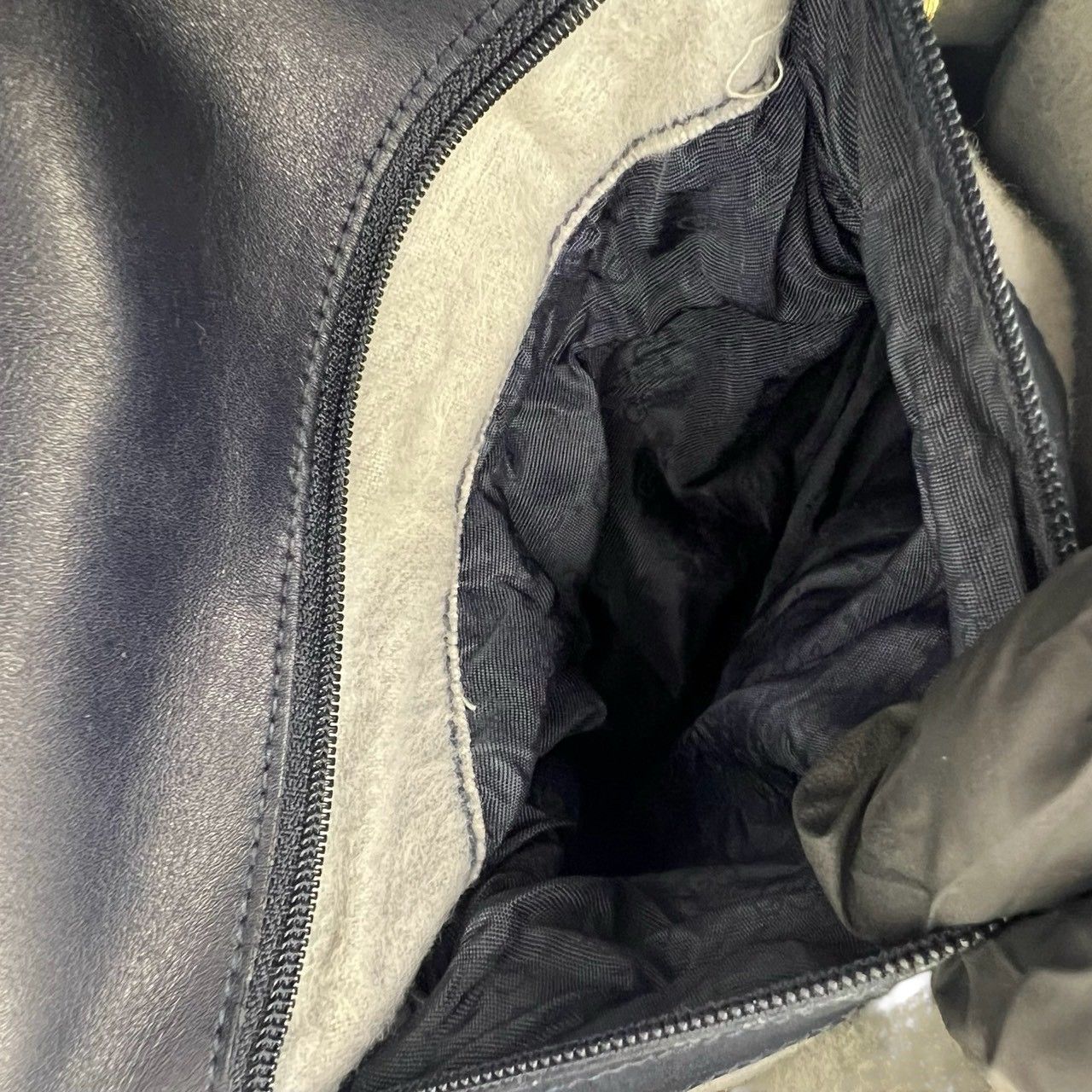 極 美品 袋付き GUCCI グッチ ヴィンテージ マイクロ GG ロゴ 金具