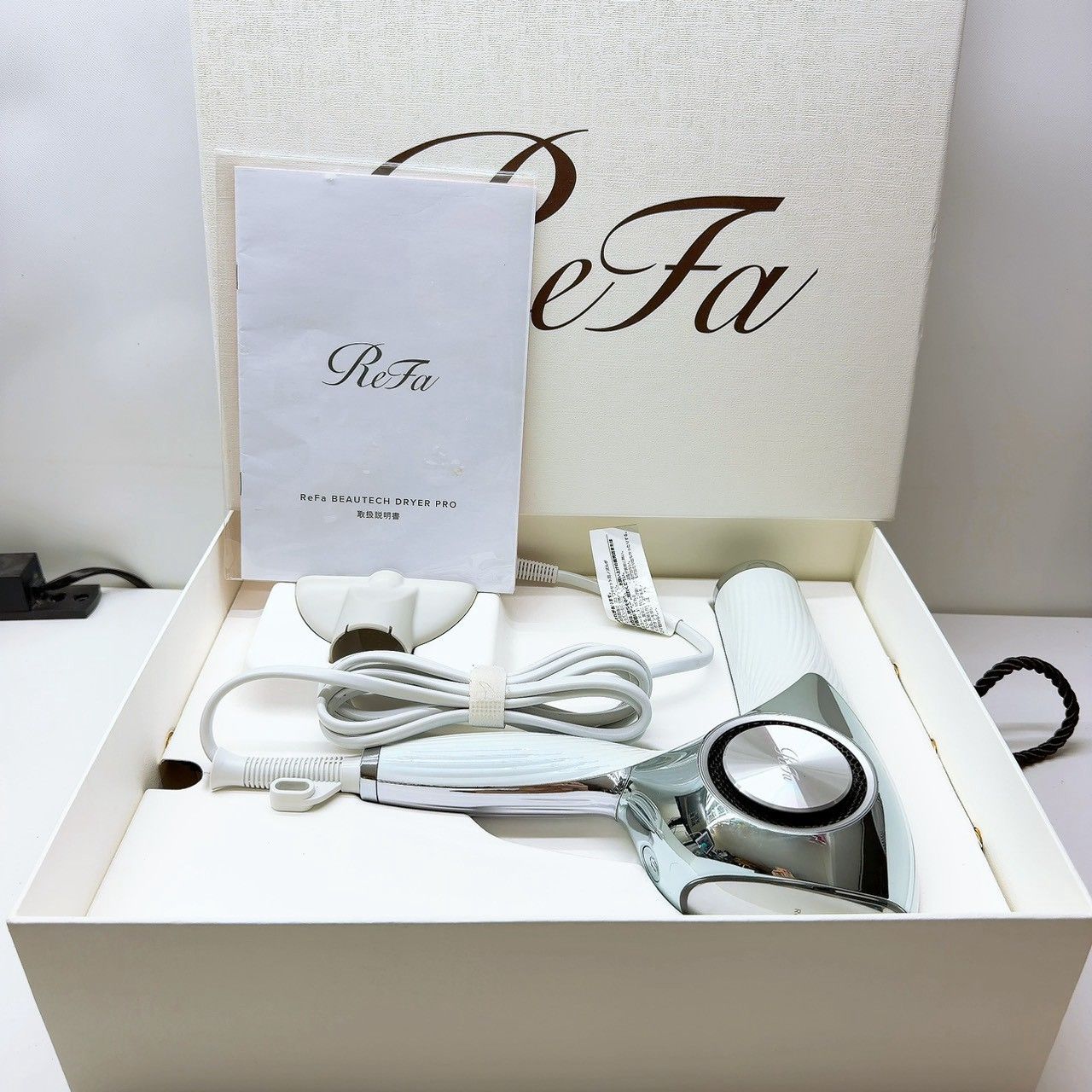 《ほぼ未使用＊付属品完備》 Refa リファ ビューティック ドライヤー プロ MTG REFA BEAUTECH DRYER PRO ,2608N339 12,551円