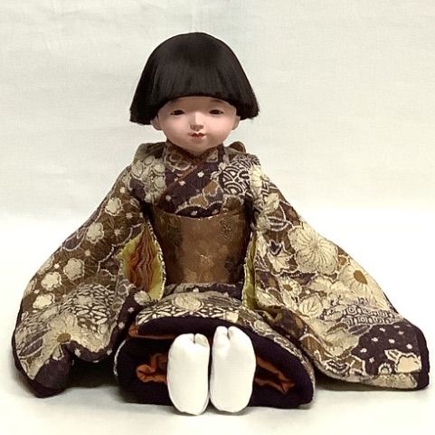 【アウトレット商品】市松人形 男の子 久楽朋 28cm 縮緬紫(裏紫/下茶菊)(内袖茶菊地/こげ茶縮緬)藤と桜 MK-12-1 24,500円