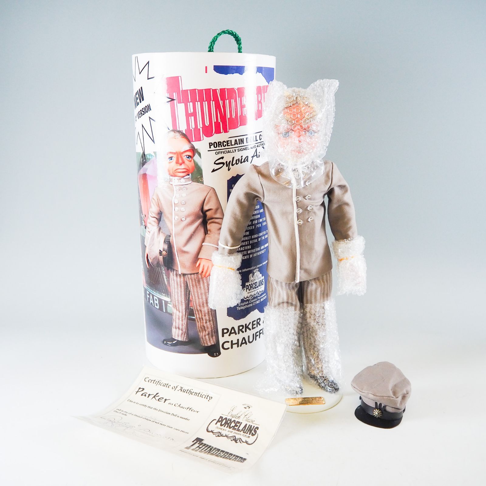 K918 未使用品 サンダーバード アロイシャス・パーカー ドール 全世界2000体限定 1999年製 ポーセリン人形 執事兼運転手 フィギュア 希少