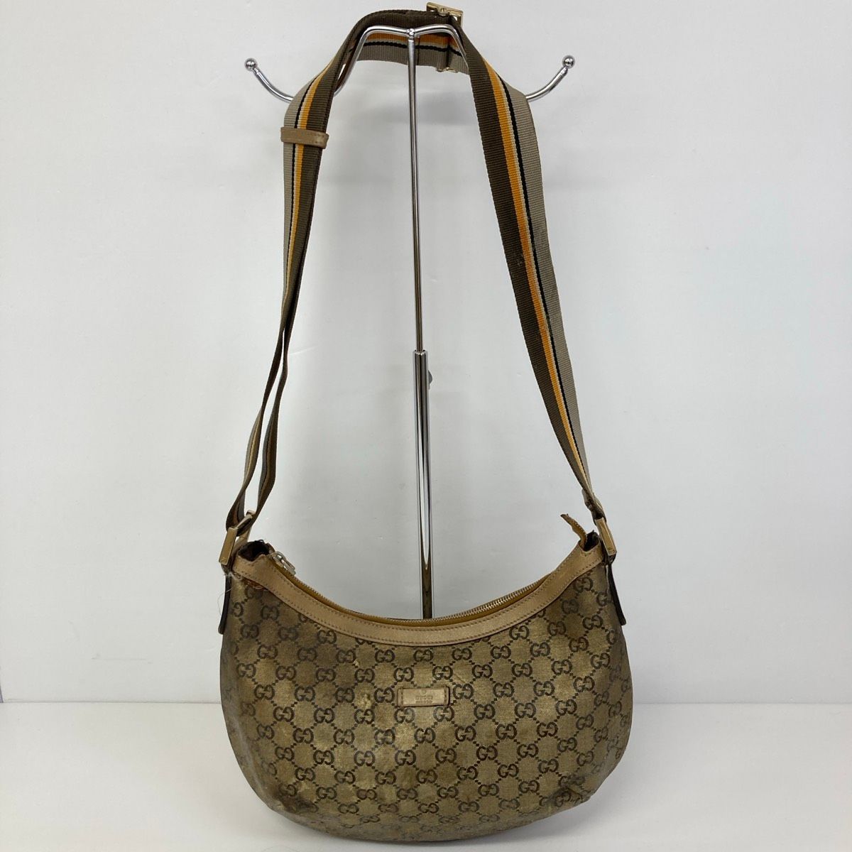 GUCCI/グッチ GG柄 ショルダーバッグ ゴールド系 斜め掛け/肩掛け 