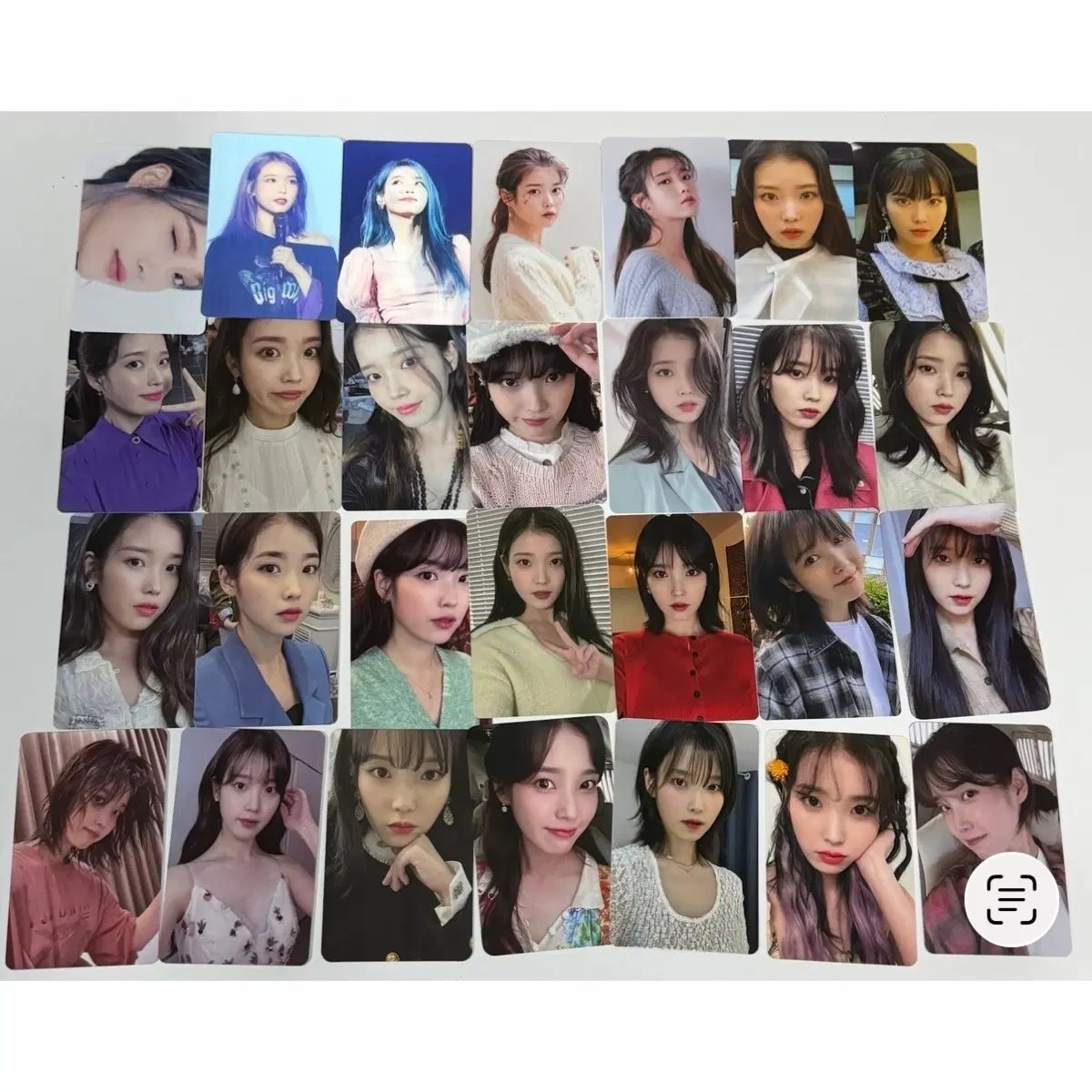 IU 公式 トレカ 28種 - Love Poem ライラック コンサート 5期 Golden Hourglass Strawberry moon Pieces