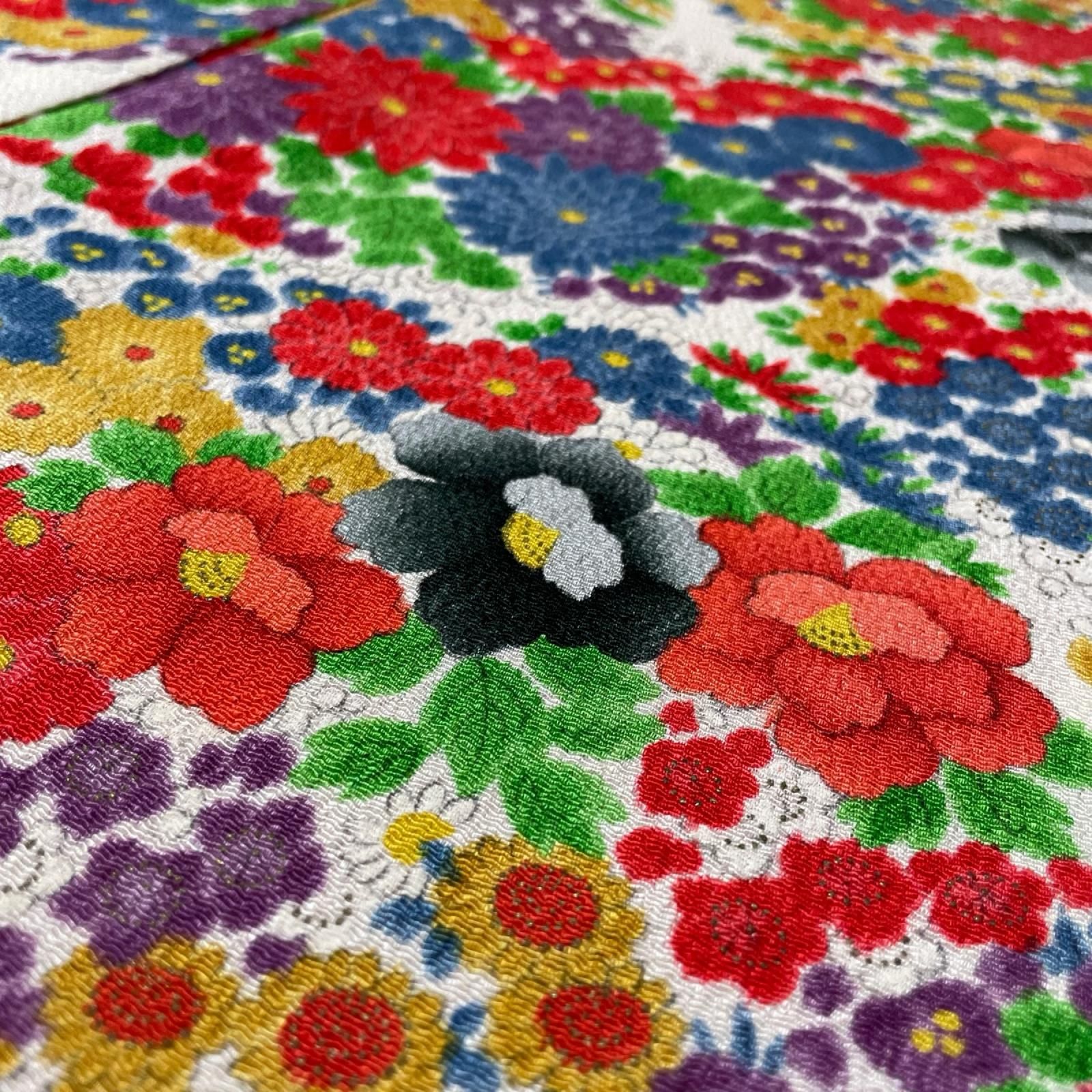 小紋 ちりめん 裄66 華やかな花模様 着物 正絹 X-8281