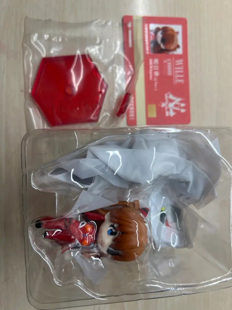 ポップマート エヴァンゲリオン アスカ シークレット フィギュア