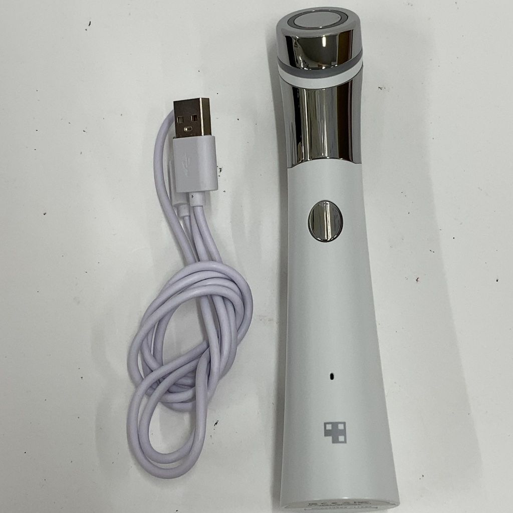 F0050 【お得クーポン配布中】medicube メディキューブ 家庭用美容器 ME-ASHT-01 ダーマエアショット AGE-R 7,484円