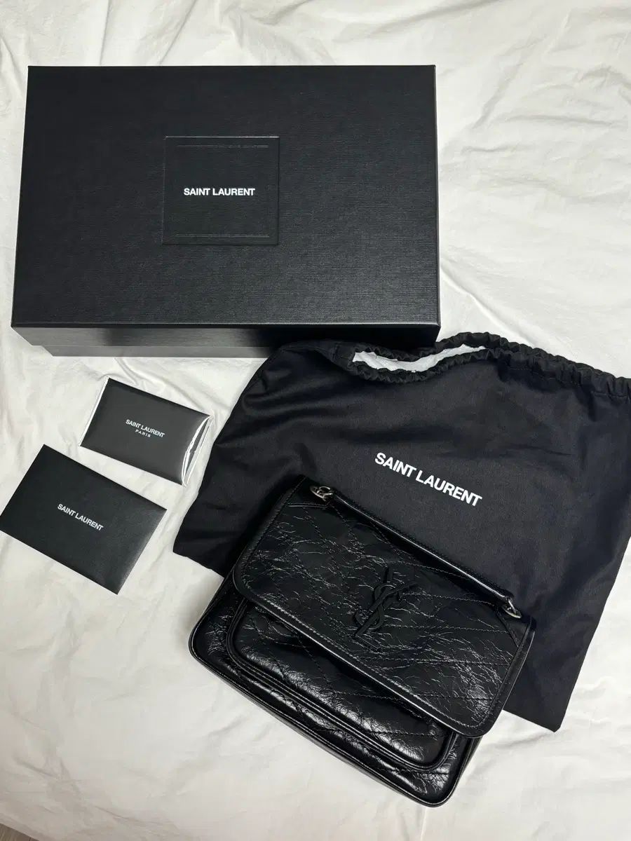 Saint Laurent サンローラン ニキ ベイビー