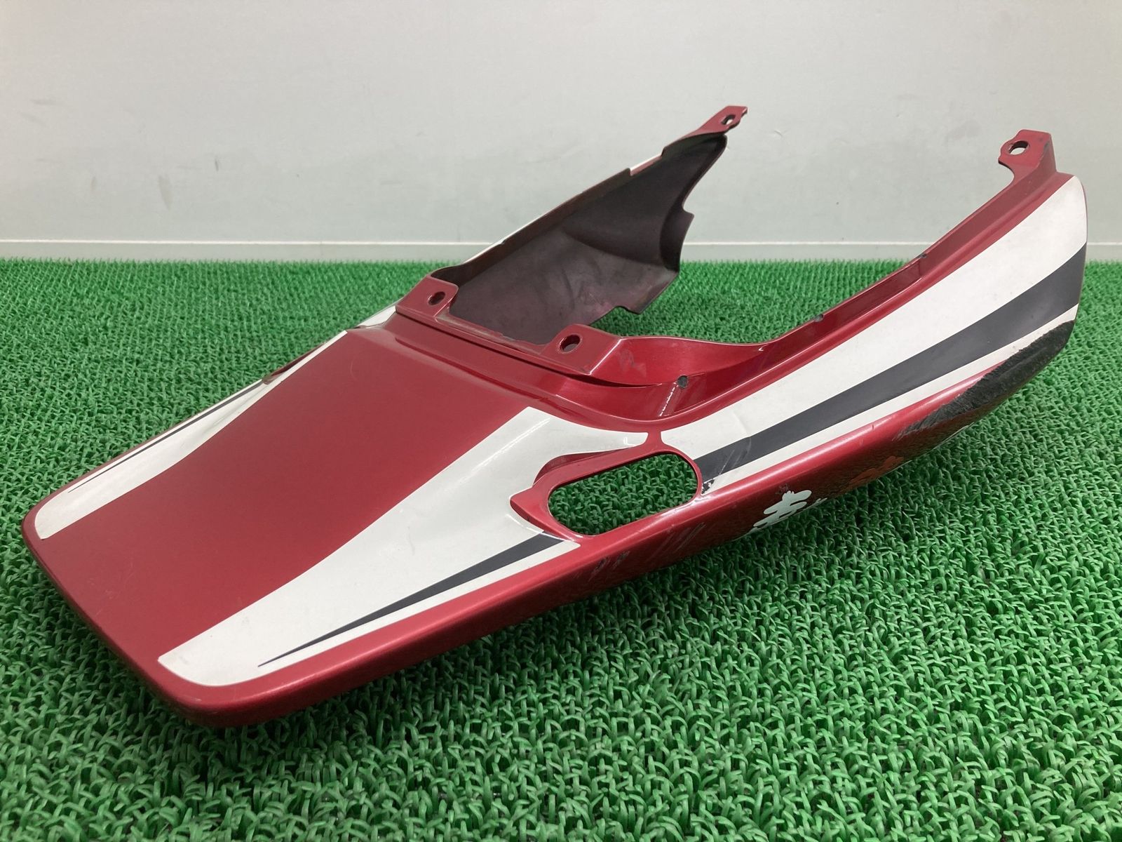 CB400SF テールカウル 赤M MCE ホンダ 純正 中古 NC39後期 NC42前期 スペック3 dN