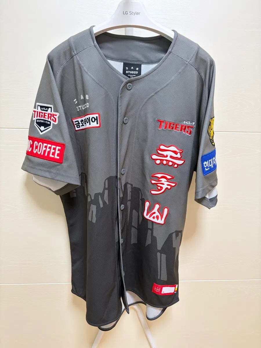 110 KIAタイガース(キア・タイガース) ムドゥンサン アセンティック キム・ドヨン(DOYOUNG) 刺繍マーキング 27,228円