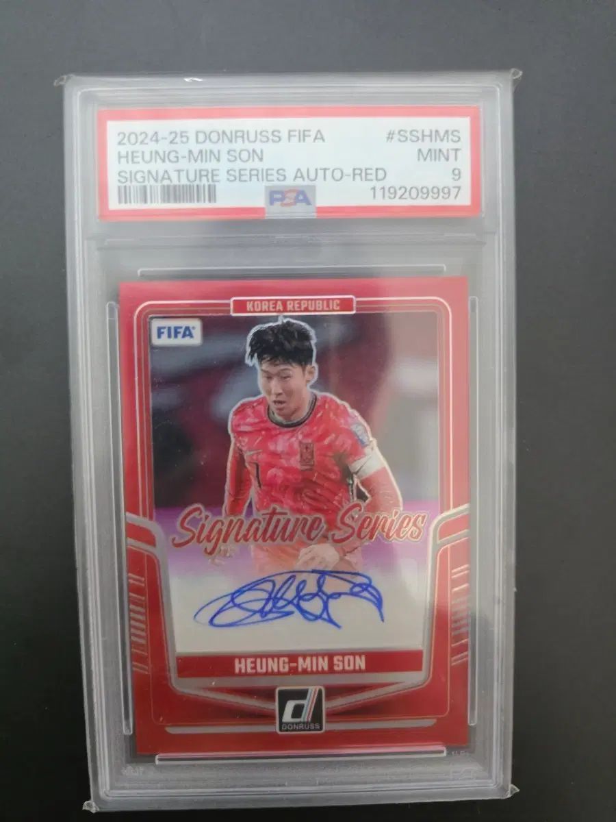 2024-25 ドンラス FIFA ソン・フンミン(SON HEUNGMIN) シーグリ cignature(シグネチャー) シリーズ レッド カード 28,228円