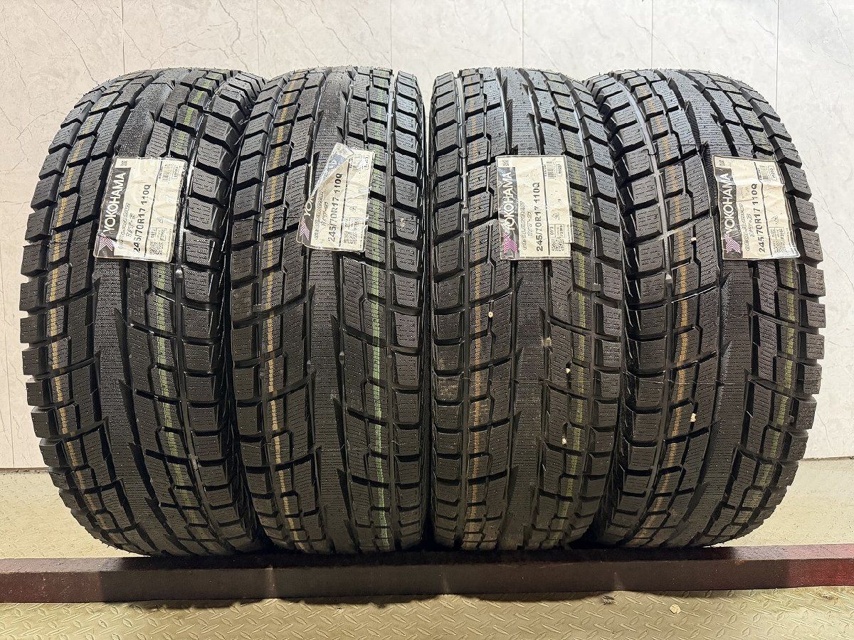 【新品】YOKOHAMA GEOLANDAR i/T-S G073 245/70R17 110Q 17インチ スタッドレス 4本 22年製 フォード/エクスプローラー等　(KTI592)