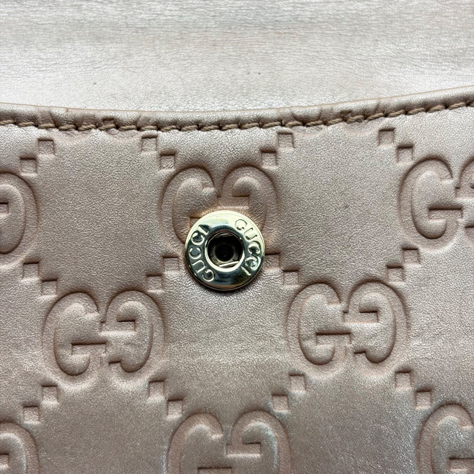 5096 GUCCI グッチ 長財布 シマレザー ピンクベージュ メタリック