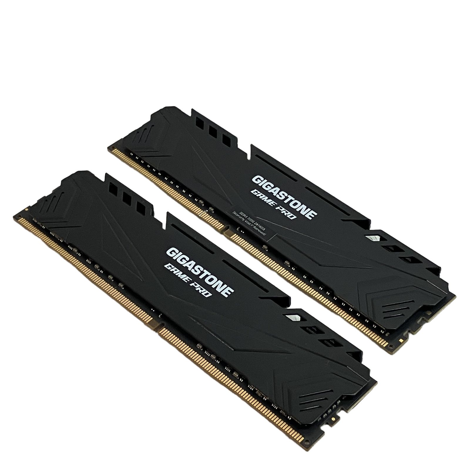 GIGASTONE Game PRO 16GBx2枚 (32GB Kit) DDR4 3200MHz PCパーツ ジャンク C11614300