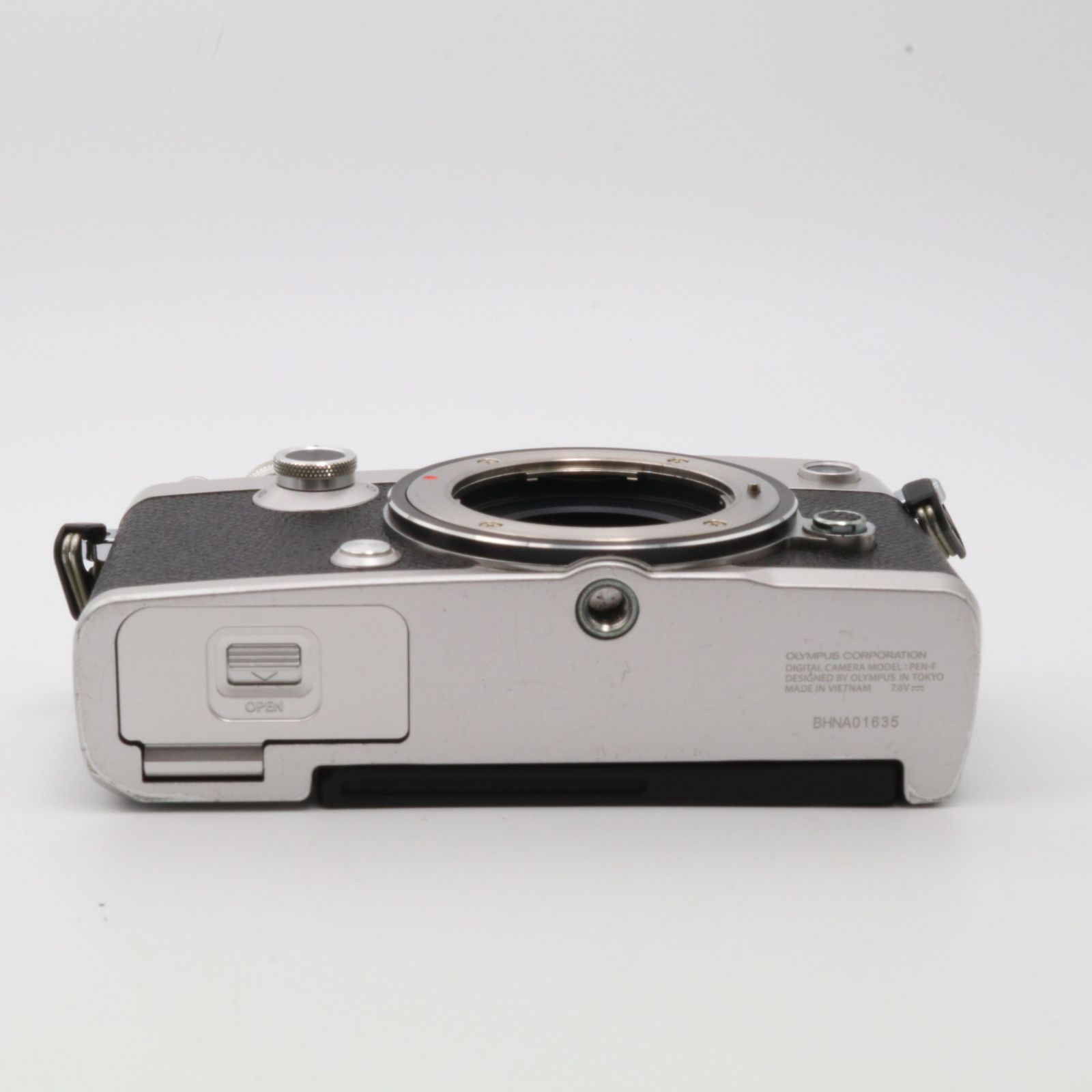 シャッター回数：100】OLYMPUS PEN-F ボディ シルバー 〔マイクロ