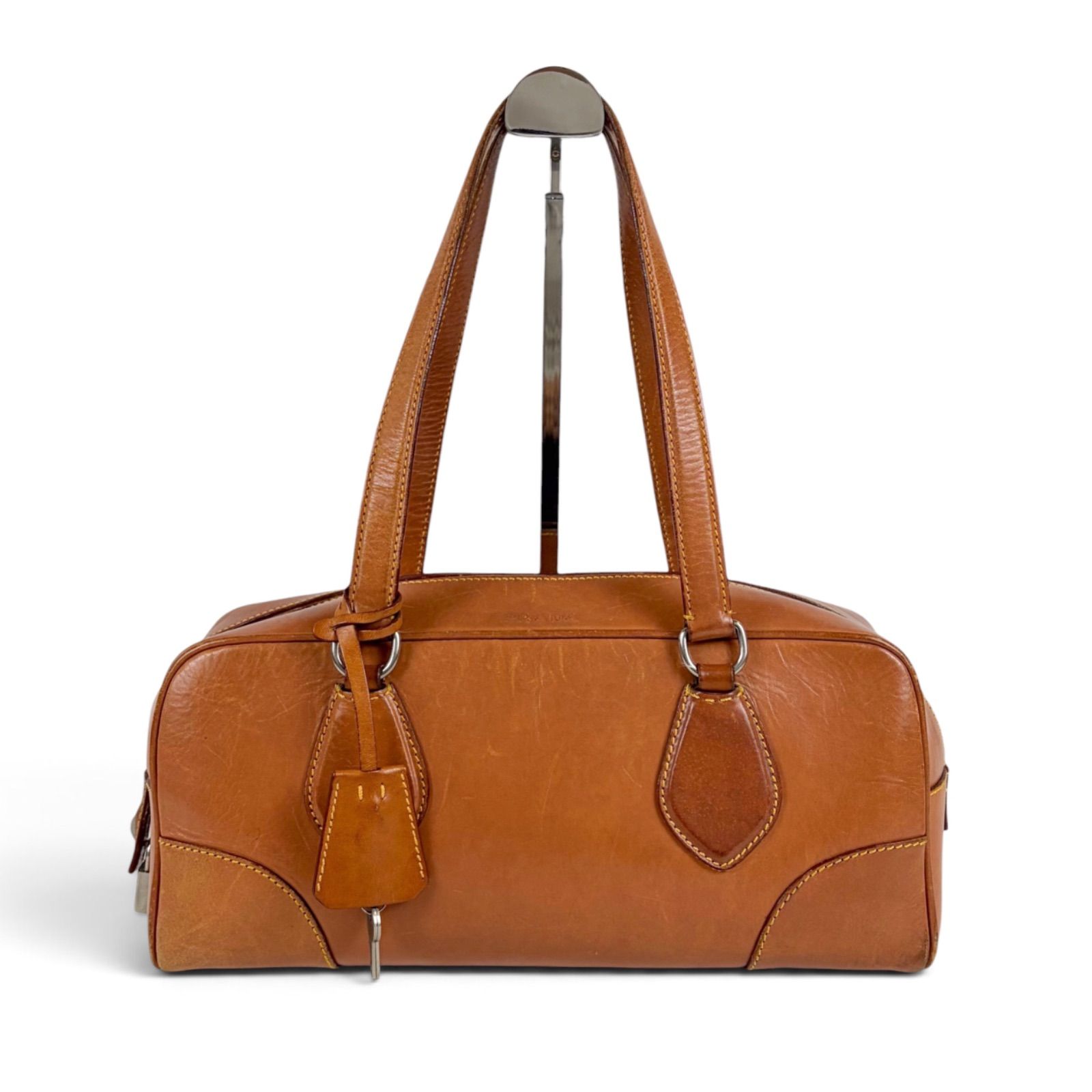 PRADA Leather East waist bag Brown プラダ レザー イーストウエストバッグ　ブラウン　ボーリングバッグ 29,250円